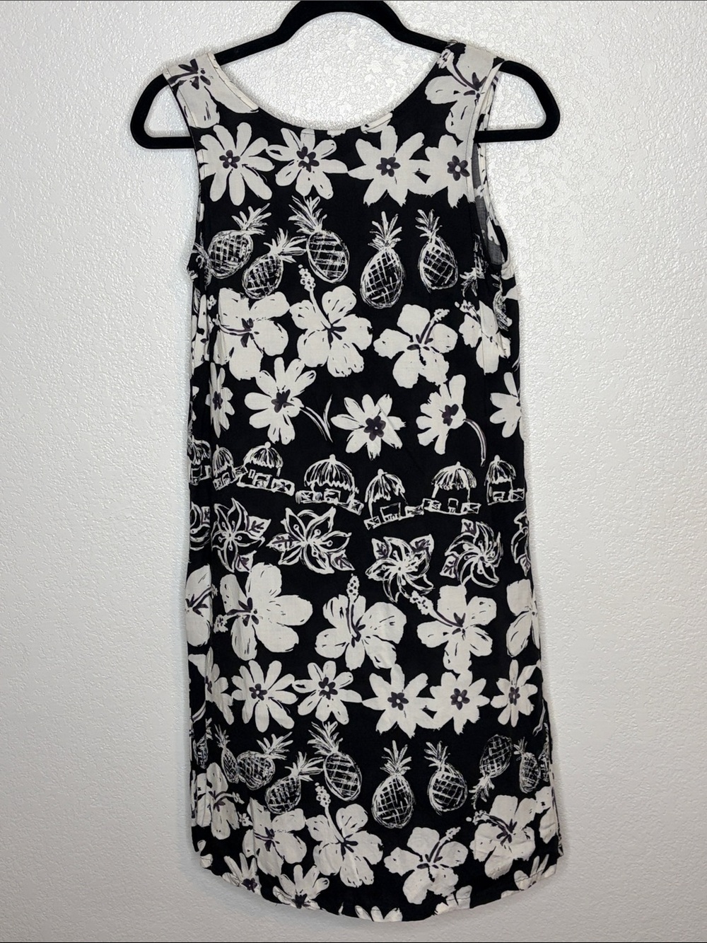 Hilo Hattie Black & White Hibiscus Pineapple Tropical Print Hawaiian Dress XS